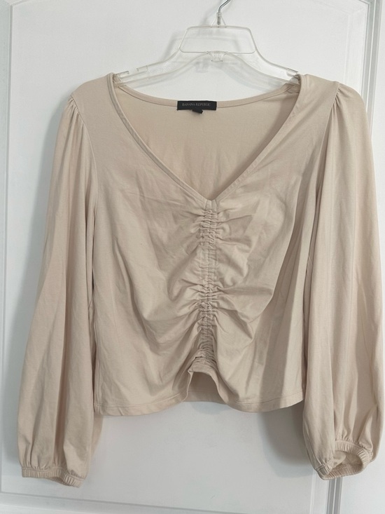 Banana Republic Tops - Banana Republic Neutral Beige Ruched V-Neck Balloon Sleeve Top
